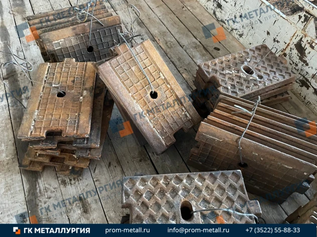 Бронеплита рифленая ПМС.000.03.004 (R=1300)